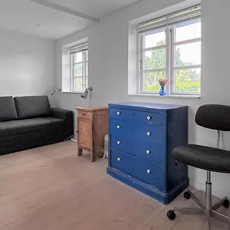 Lovely In With Wifi Дом отдыха