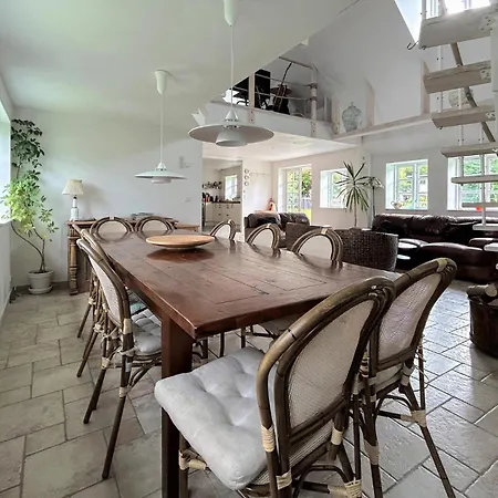 Дом отдыха Lovely In With Wifi Samso